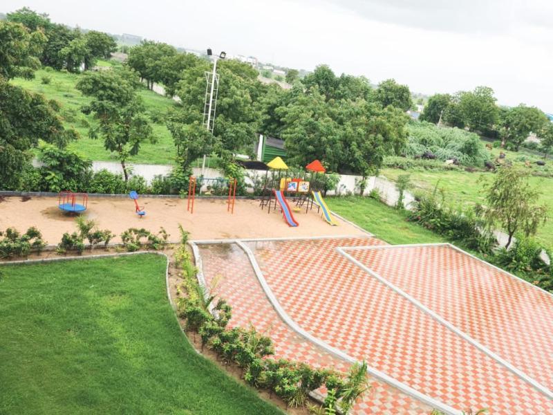 Club Azzurro Resort - Nalsarovar Nanodra Экстерьер фото
